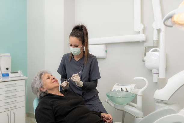Best Cracked Tooth Emergency Dentist  in Eastmont, WA
